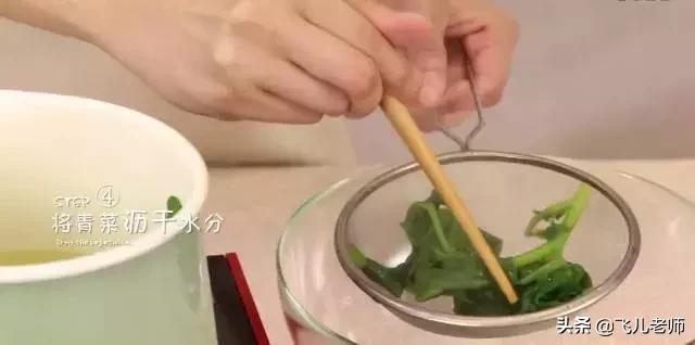 8个月宝宝怎么吃鸡肉辅食,八个月的宝宝怎么样吃鸡肉