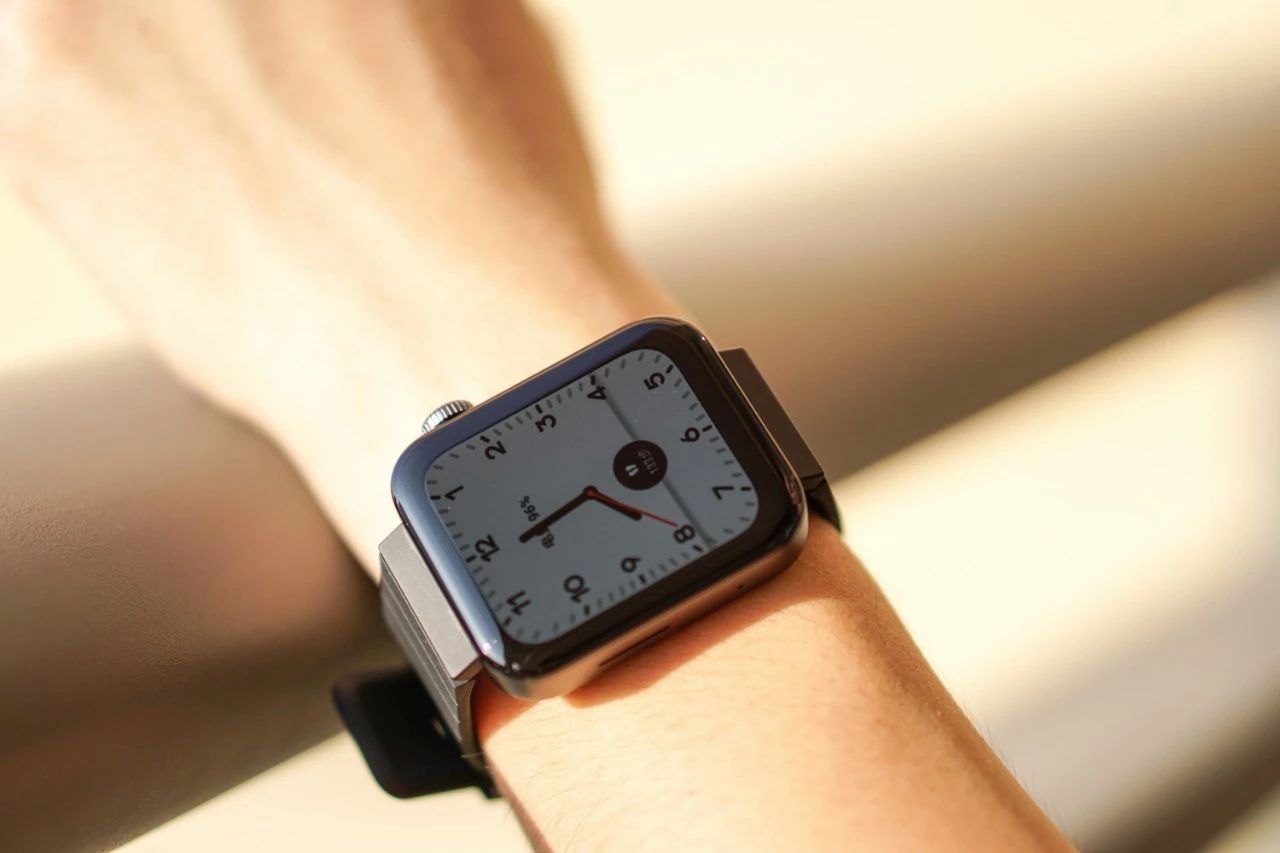 小米手表如何变成一个独立的手表,小米智能手表watch1和2有什么区别