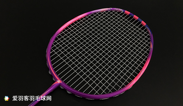 青春靓丽粉色系——阿迪达斯球拍STILISTINW5测评