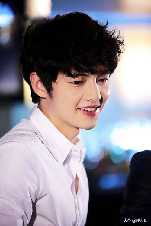 韩剧腹肌美男图片,欧巴腹肌韩剧