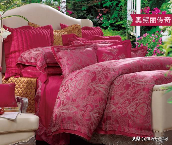 结婚时准备四件套还是八件套？中国红到洋气红只有一步之遥