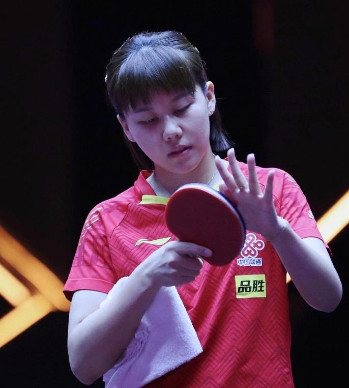 国乒第一美女陈梦图片,国乒新排名女乒一姐垫底