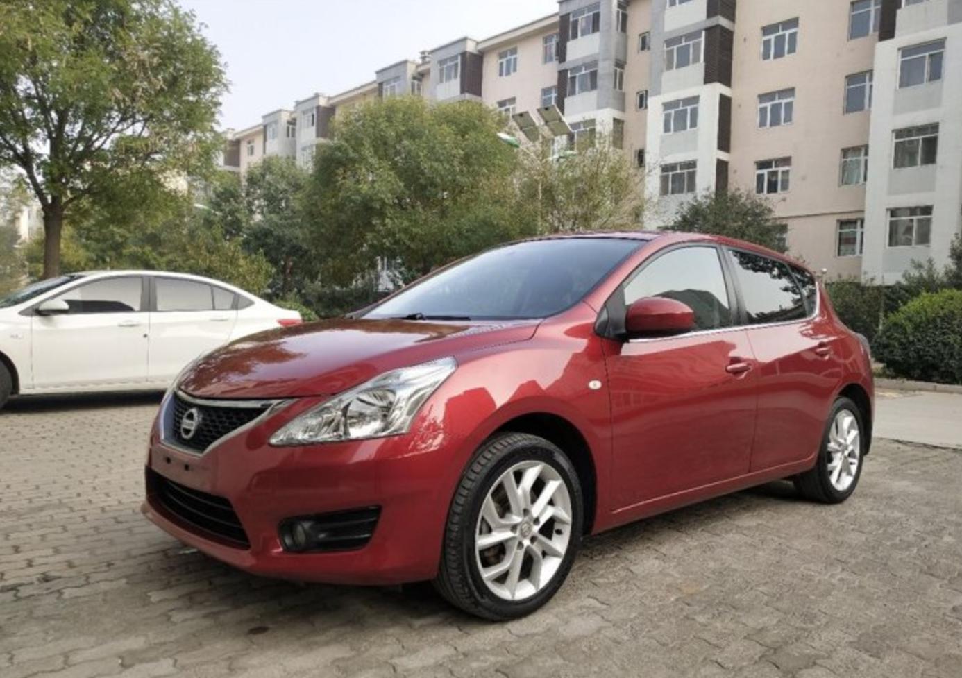 最新12代皇冠2手车,情怀皇冠最经典的一代白色二手车