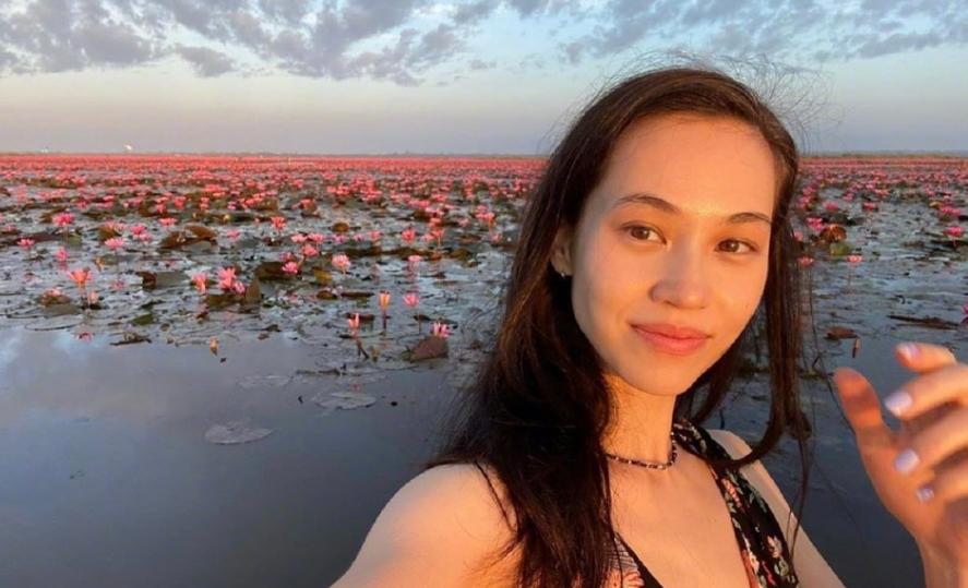 水原希子绯闻事件,水原希子红毯搞笑凹造型