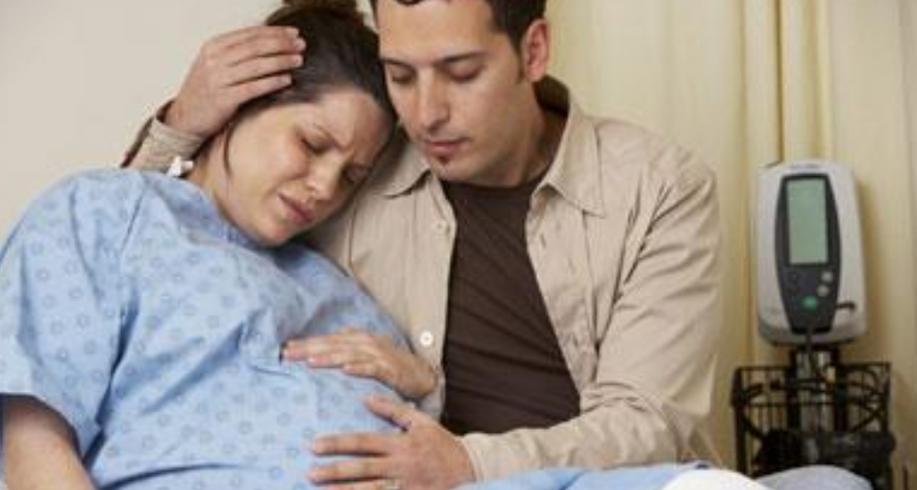 如何分辨真宫缩与假宫缩,真宫缩与假宫缩的区别是怎么样的