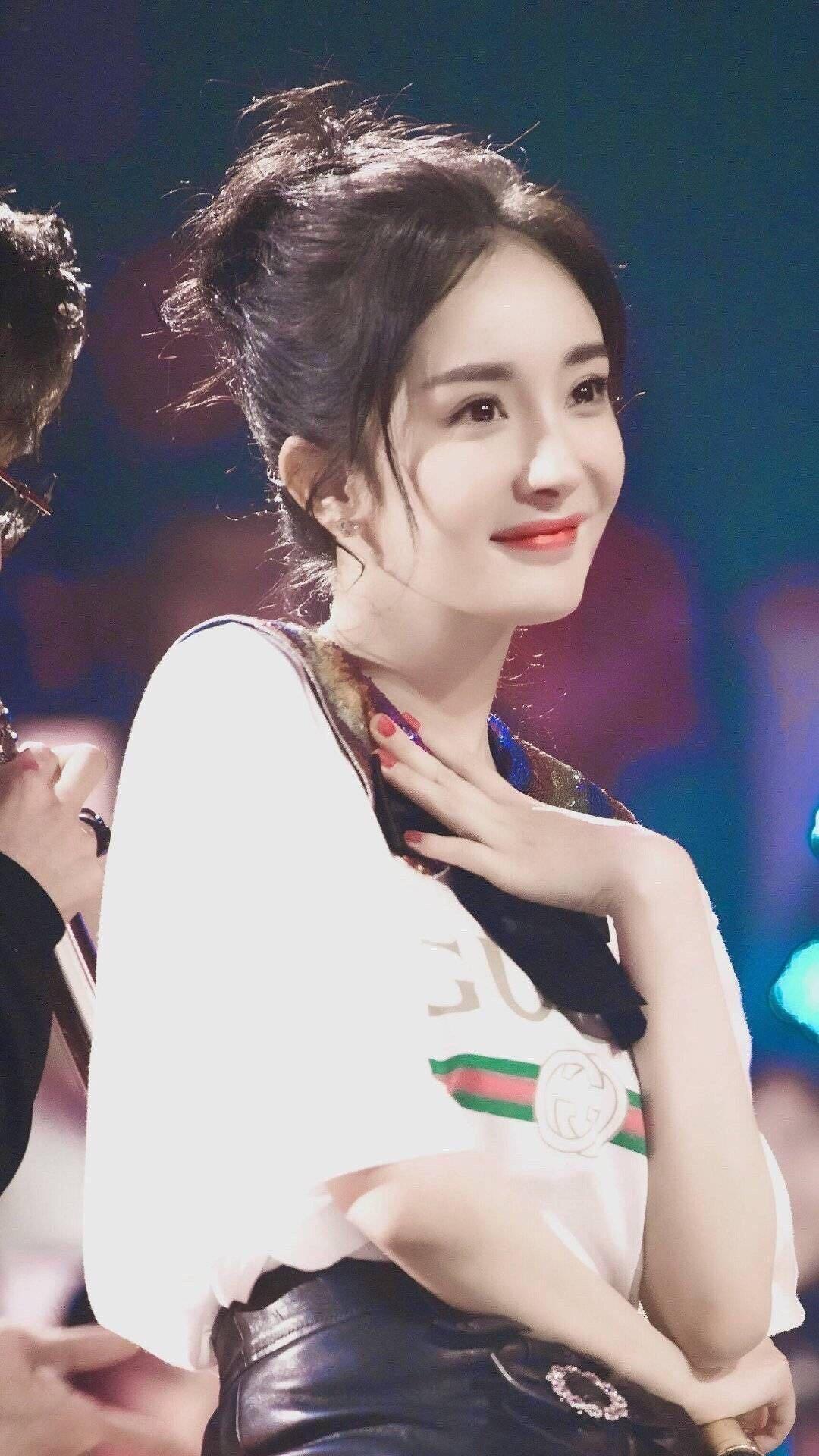 杨幂杂志手绘图,杨幂手绘时尚