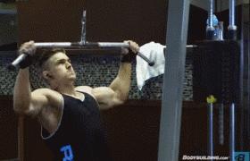 练背怎么保持背部持续发力,背部激活热身动作