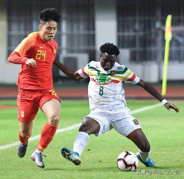 鲁能三连胜领跑积分榜,山东鲁能险胜山东魏桥领跑积分榜