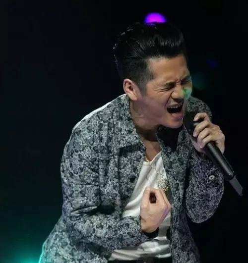 曹格说最失落的时候,曹格比寂寞先生更撕心裂肺