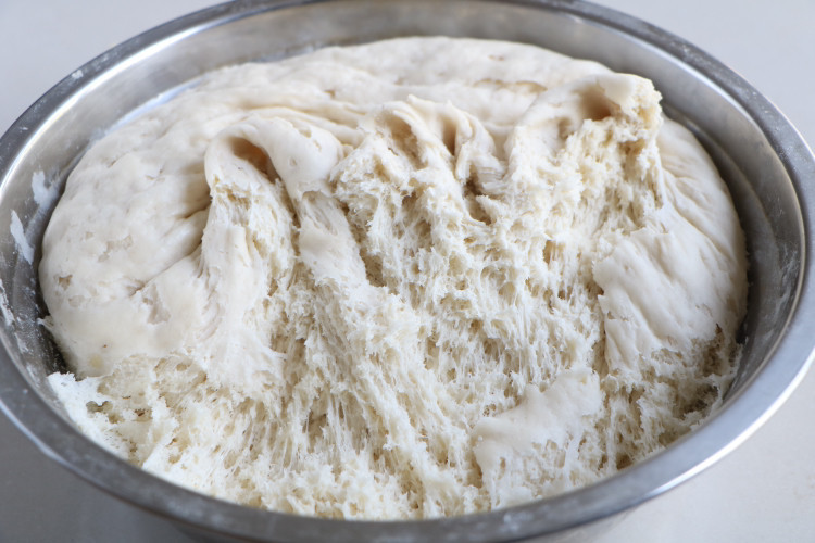 小苏打跟碱有什么区别,小苏打和食用碱哪个便宜