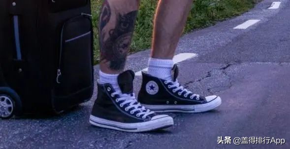 2023年最好看的帆布鞋,最经典的两款帆布鞋