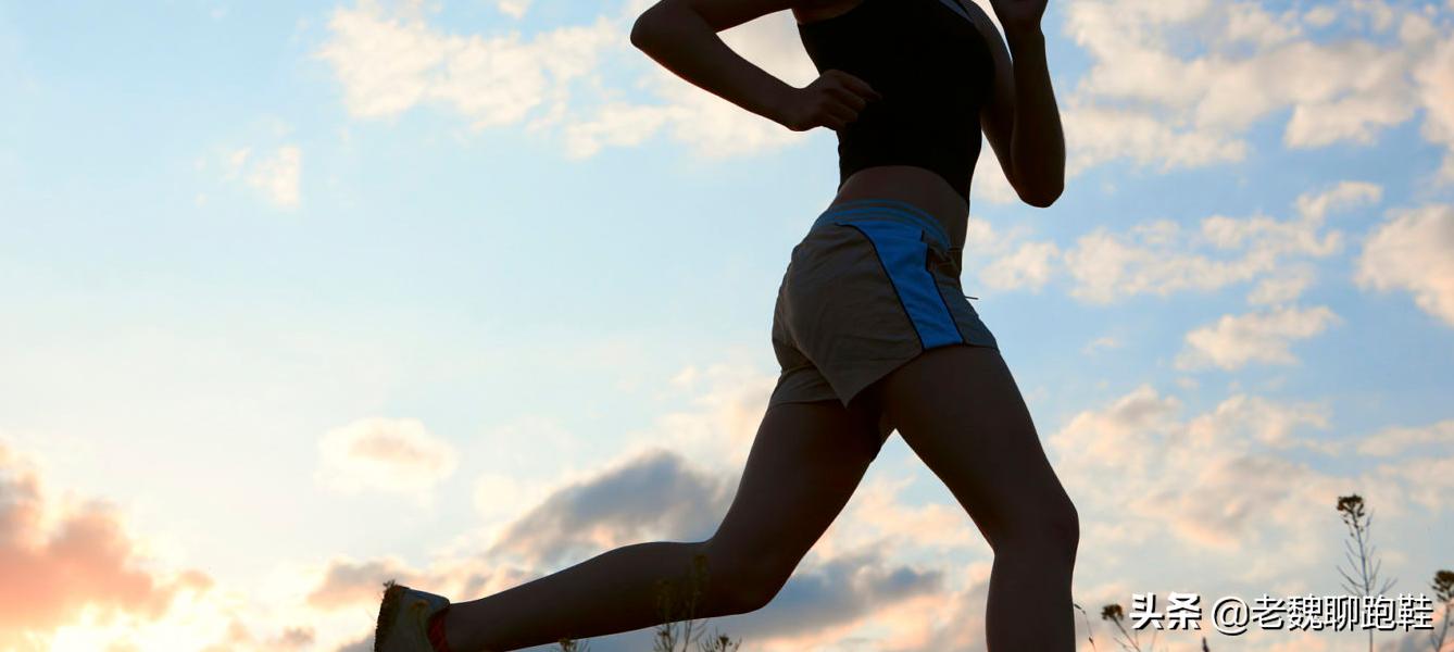 400价位什么慢跑鞋最增高,什么鞋又便宜又有性价比跑鞋