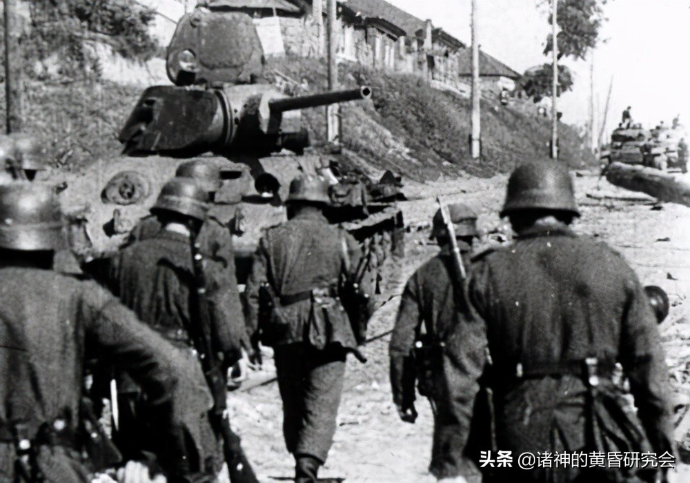 七月飞火-100张珍贵图片中的1942年沃罗涅日血战今与昔（下）