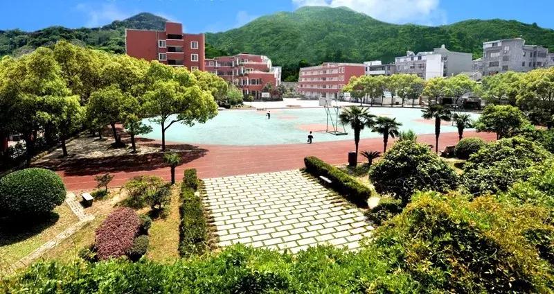 温州鹿城区最差的十所小学,整个温州地区最好的中学