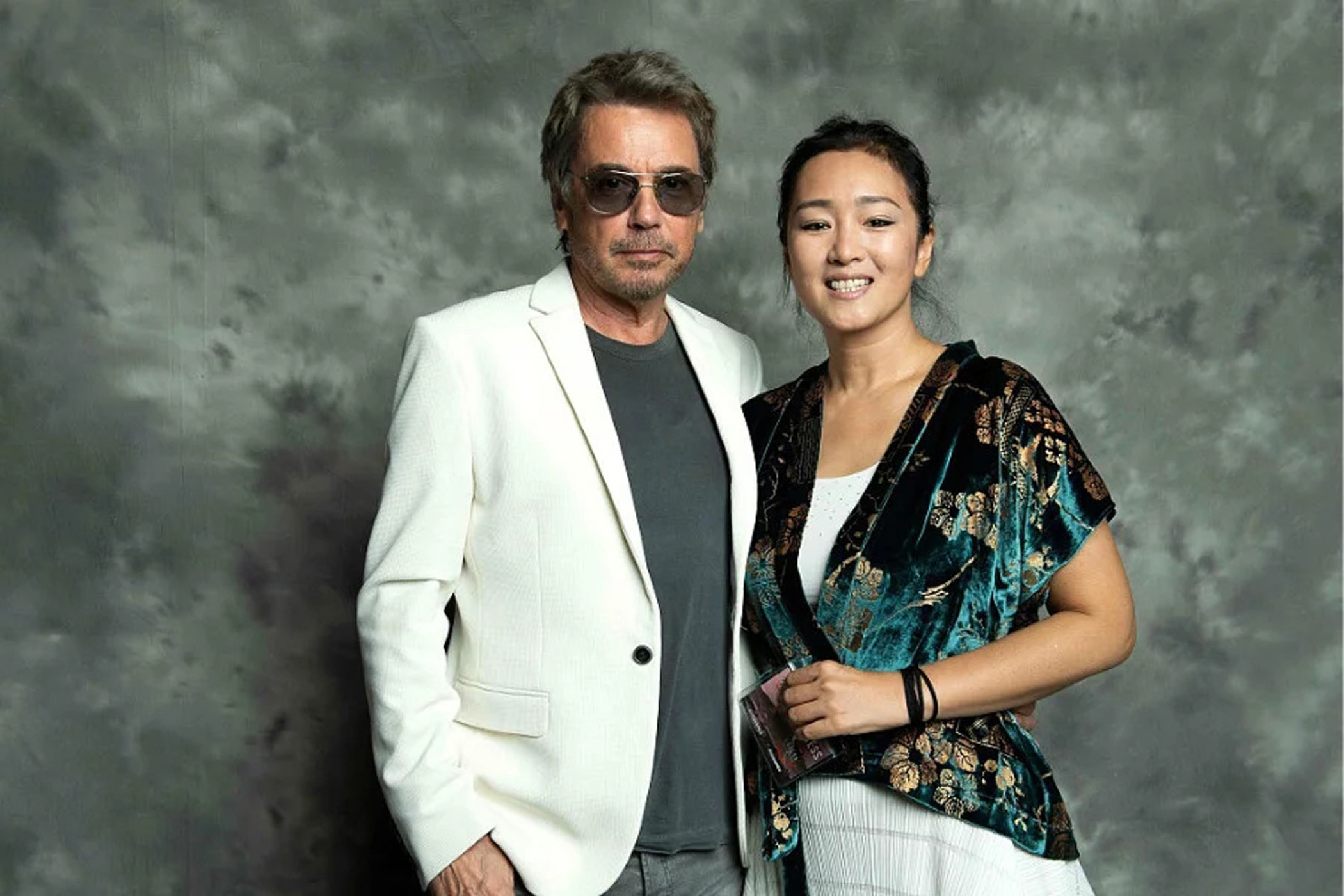 巩俐为何甘愿嫁给70岁的米歇尔,巩俐再婚嫁71岁法国音乐家