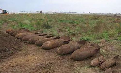 建筑工地挖出50公斤炸弹,工人挖出70厘米长航弹