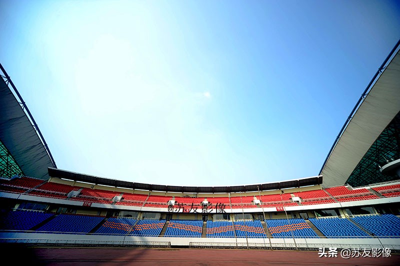 重庆奥体中心体育场简介,重庆奥体中心体育场篮球