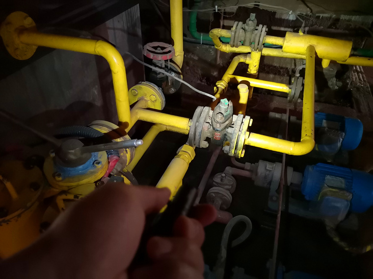 olight傲雷baldrs小型强光战术手电,我就是与众不同女声完整版