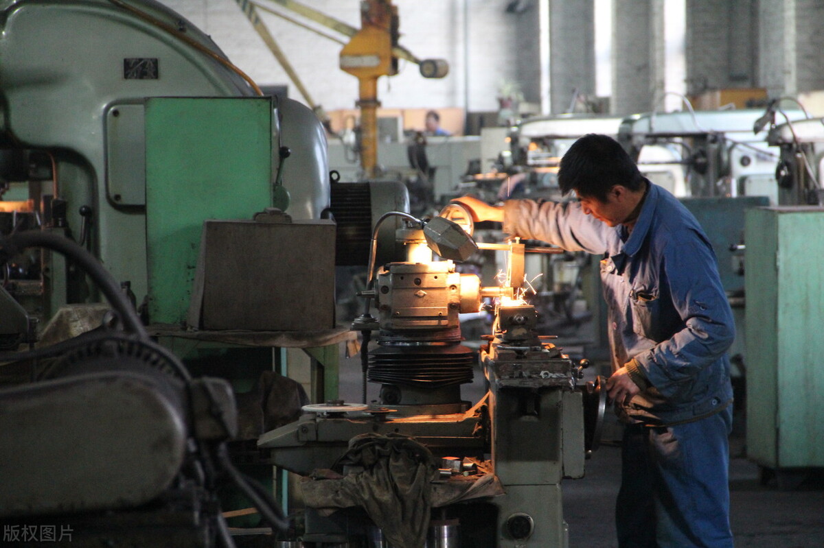 机加工行业自己开厂有前途吗,数控机加工行业有前途吗