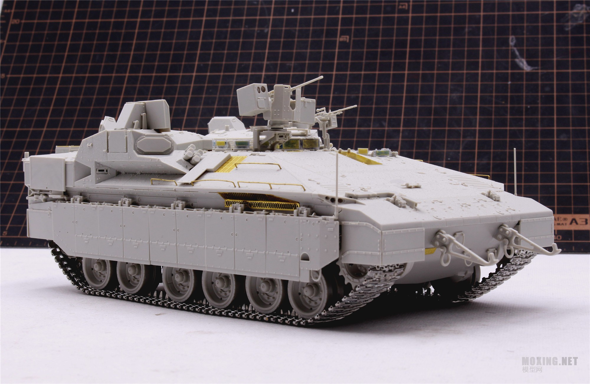 MENG,SS-018-1/35以色列“雌虎”重型装甲运输车-简介与开盒