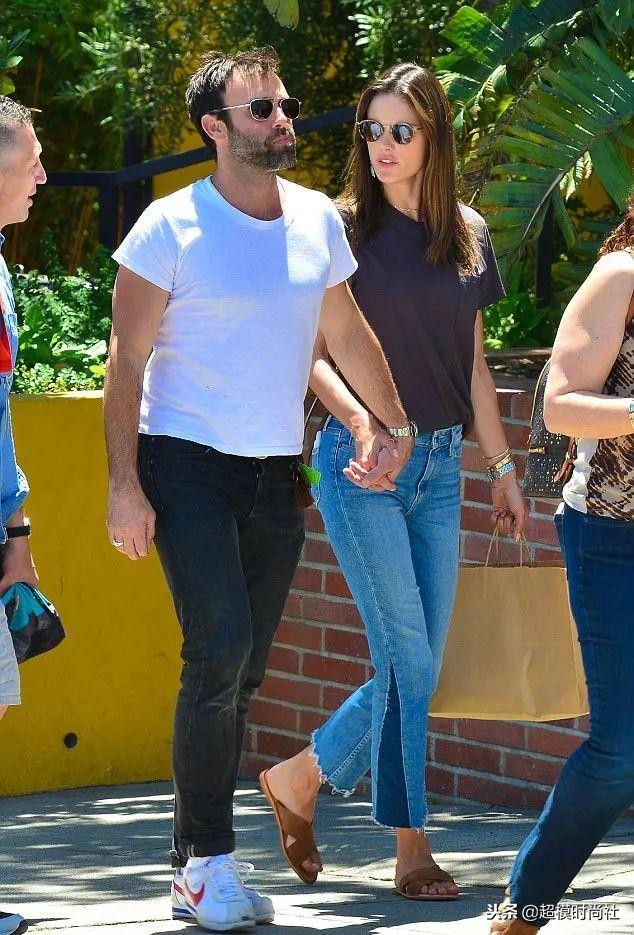 维密天使2013年视频,2018维密天使图集