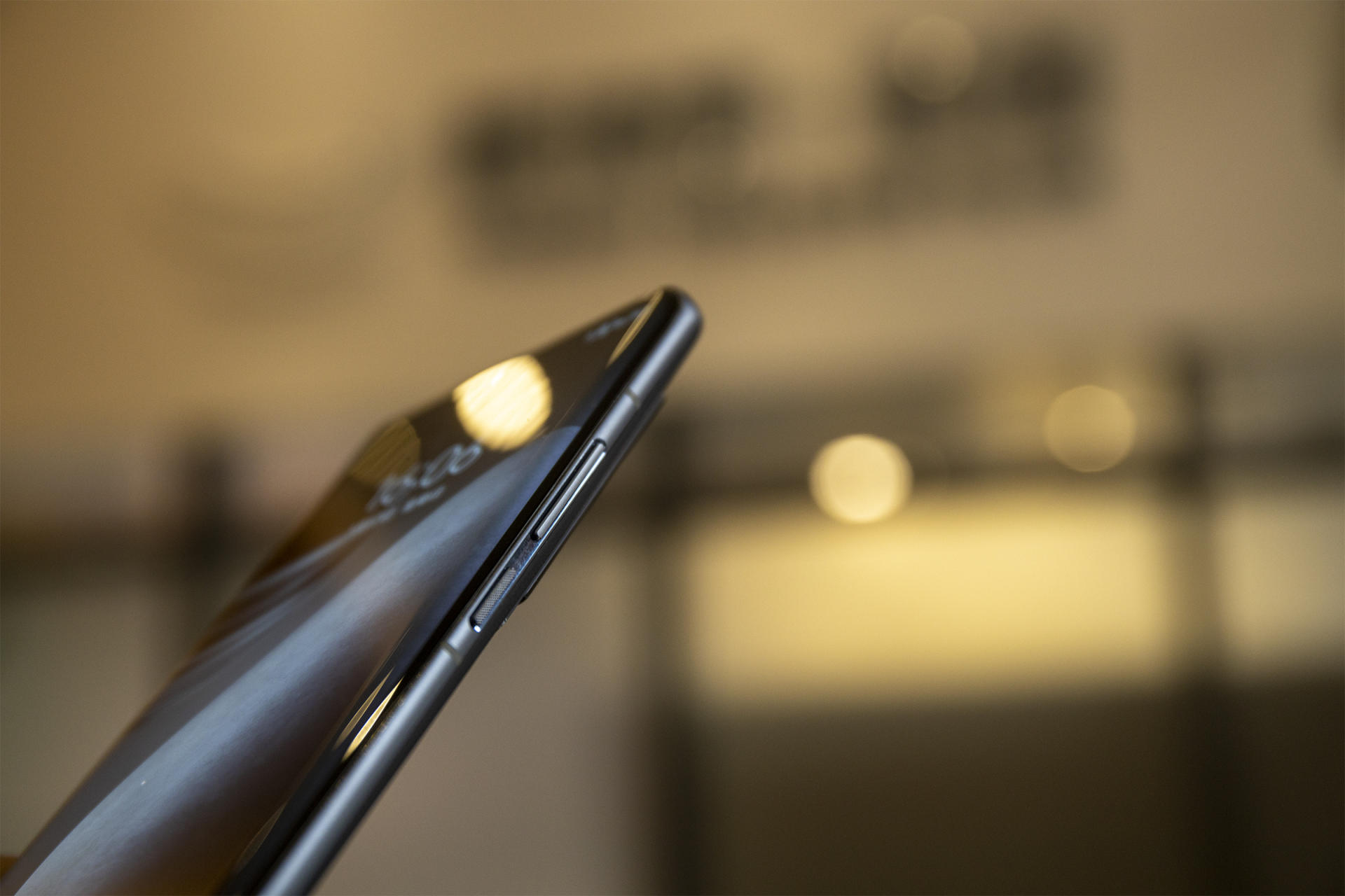 vivox60pro外观细节,vivox60pro最豪横的功能