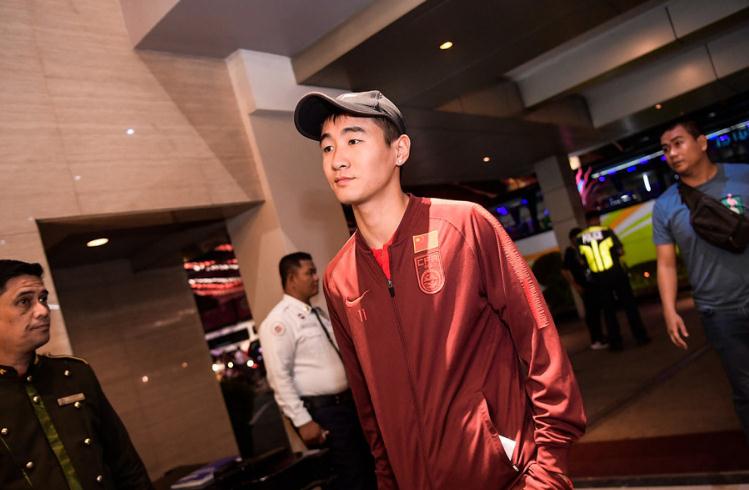 复盘国足0：0菲律宾：银狐轻敌难破铁桶阵，国足归化步子得再大点