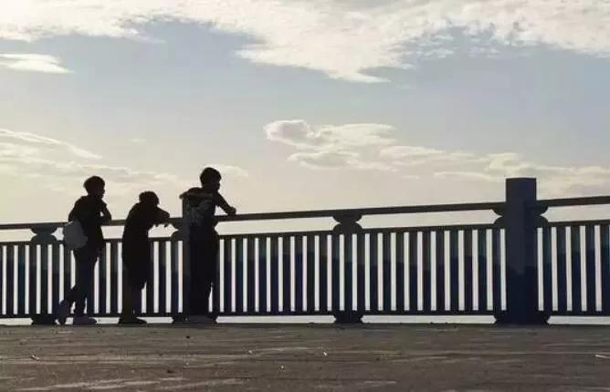 制衣招工难遇招工荒,广州制衣工600元一天招不到人