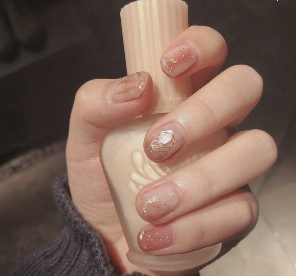 简单晕染美甲教程腮红黄皮,美甲网红款红色日系晕染