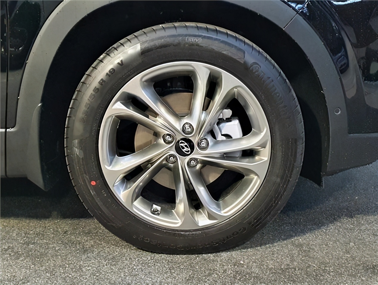 2010现代圣达菲2.4排量7座,现代圣达菲2.7图片