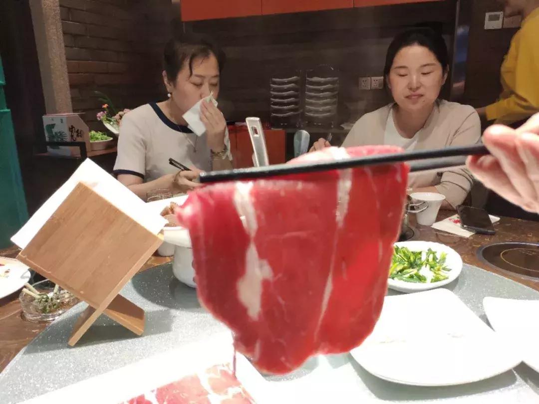 3斤多的斑鱼可以片几盘肉,三四斤左右黑鱼