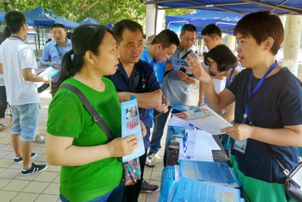 北京曝光4所“野鸡大学”,毕业证分文不值,读完还是高中学历