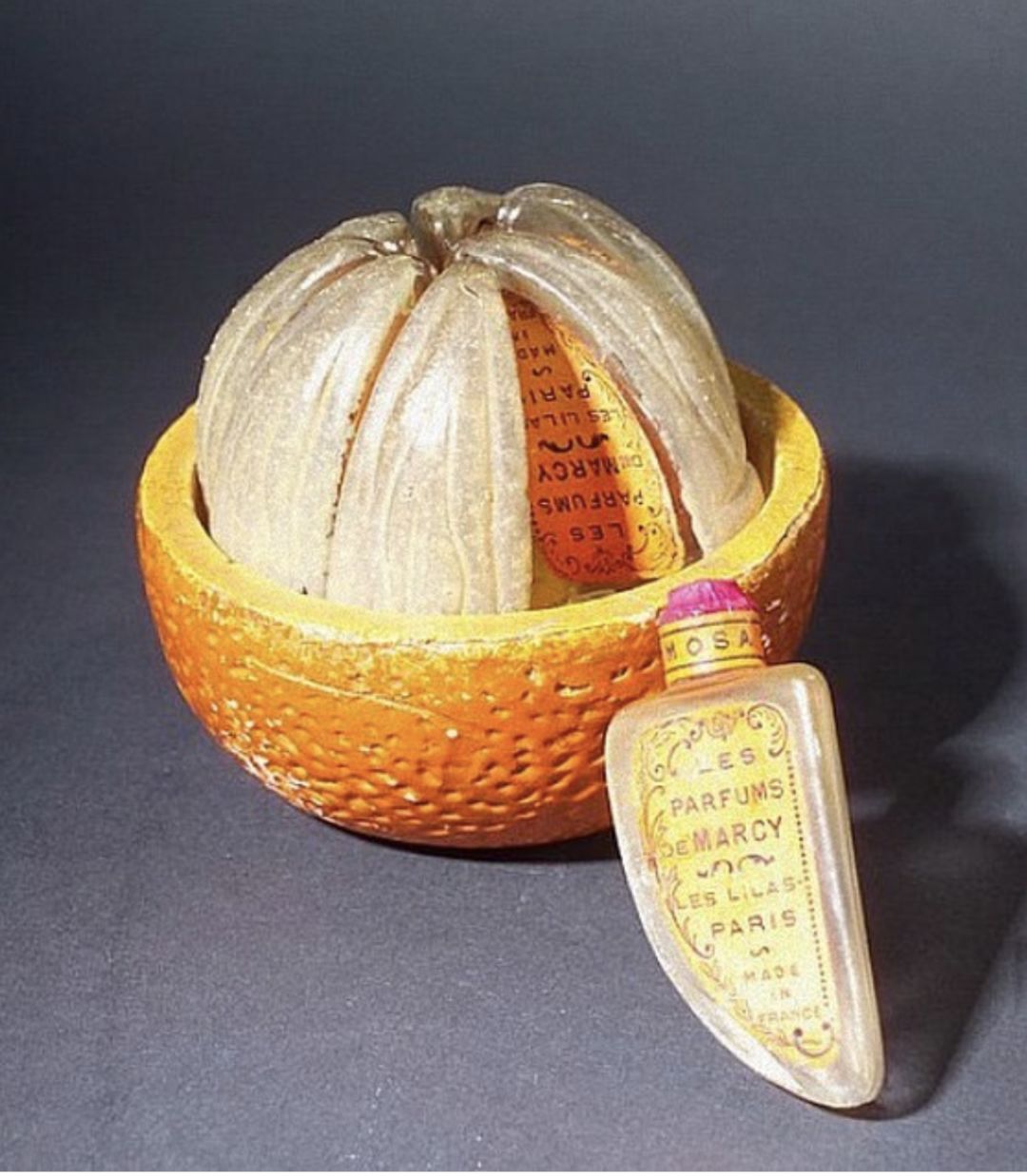 欧洲贵族喷的香水是什么,欧洲贵族喷的香水叫什么