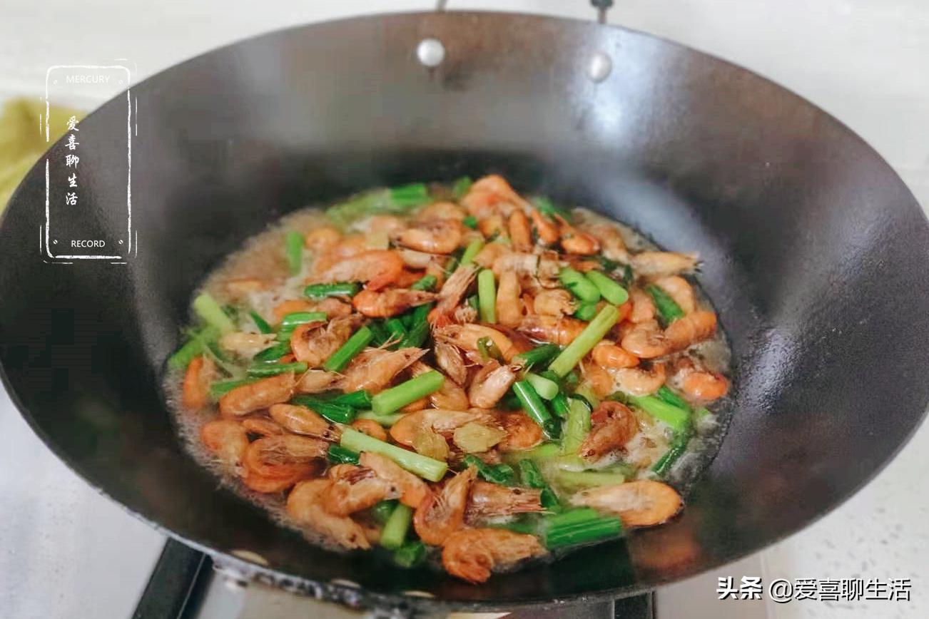 河虾和菜,河虾和它一起烧汤