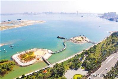 湛江这个海湾，出场自带流量，超有夏威夷feel，每天都有网红打卡