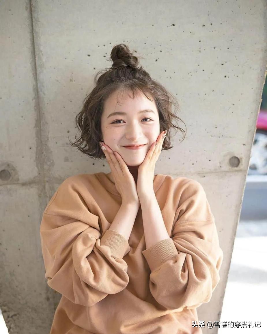 发色2021年最火发色显白男生,21年流行的头发颜色显白盖白发