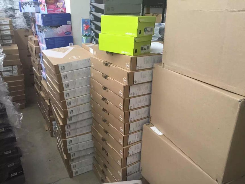 留学生美国做直播卖货,靠一部手机暴富后却休了学,美国人看不懂