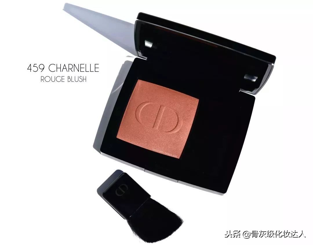 21年秋冬流行妆容,高级感的日杂妆容