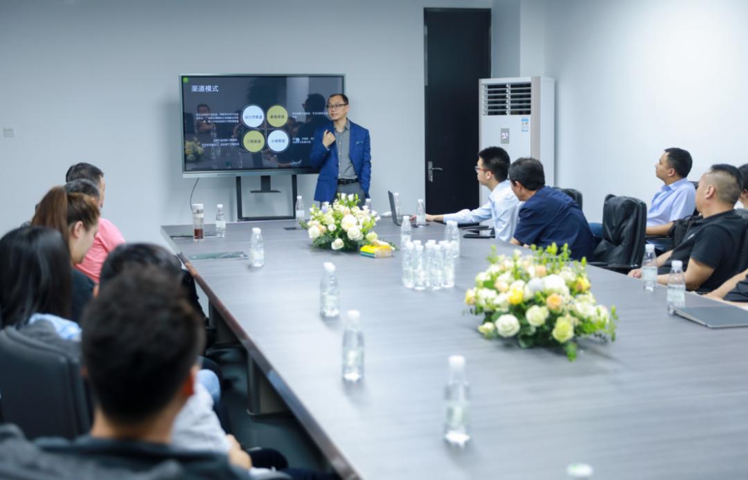 亚洲国家华岩品致岩板,华岩品致岩板价格表