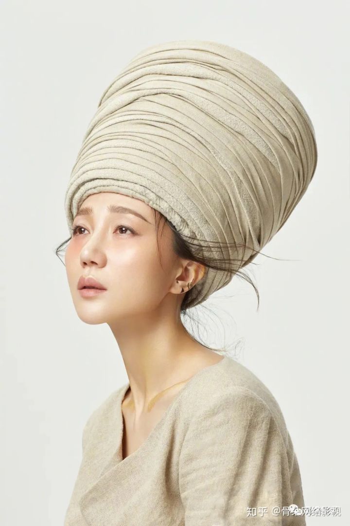 乘风破浪阿朵现场版,乘风破浪阿朵采访