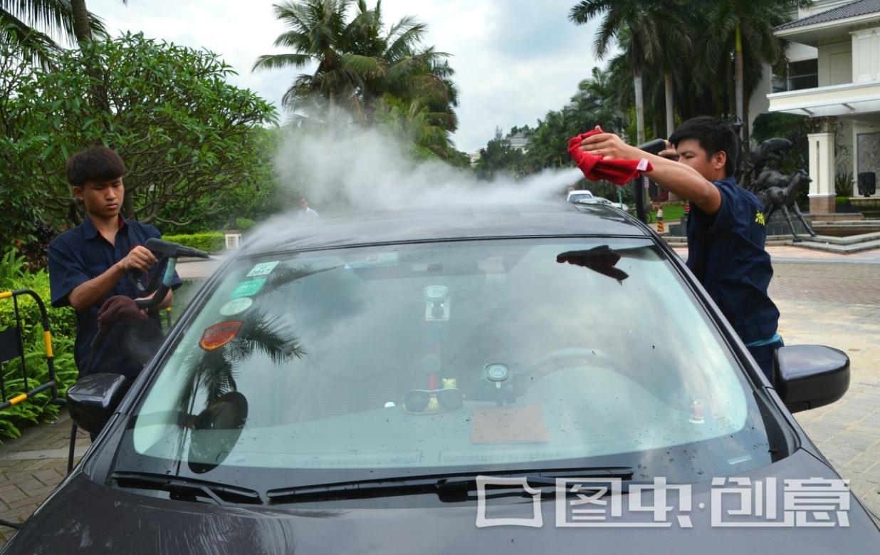 汽车漆面静电灰怎么去除,汽车漆面容易沾灰