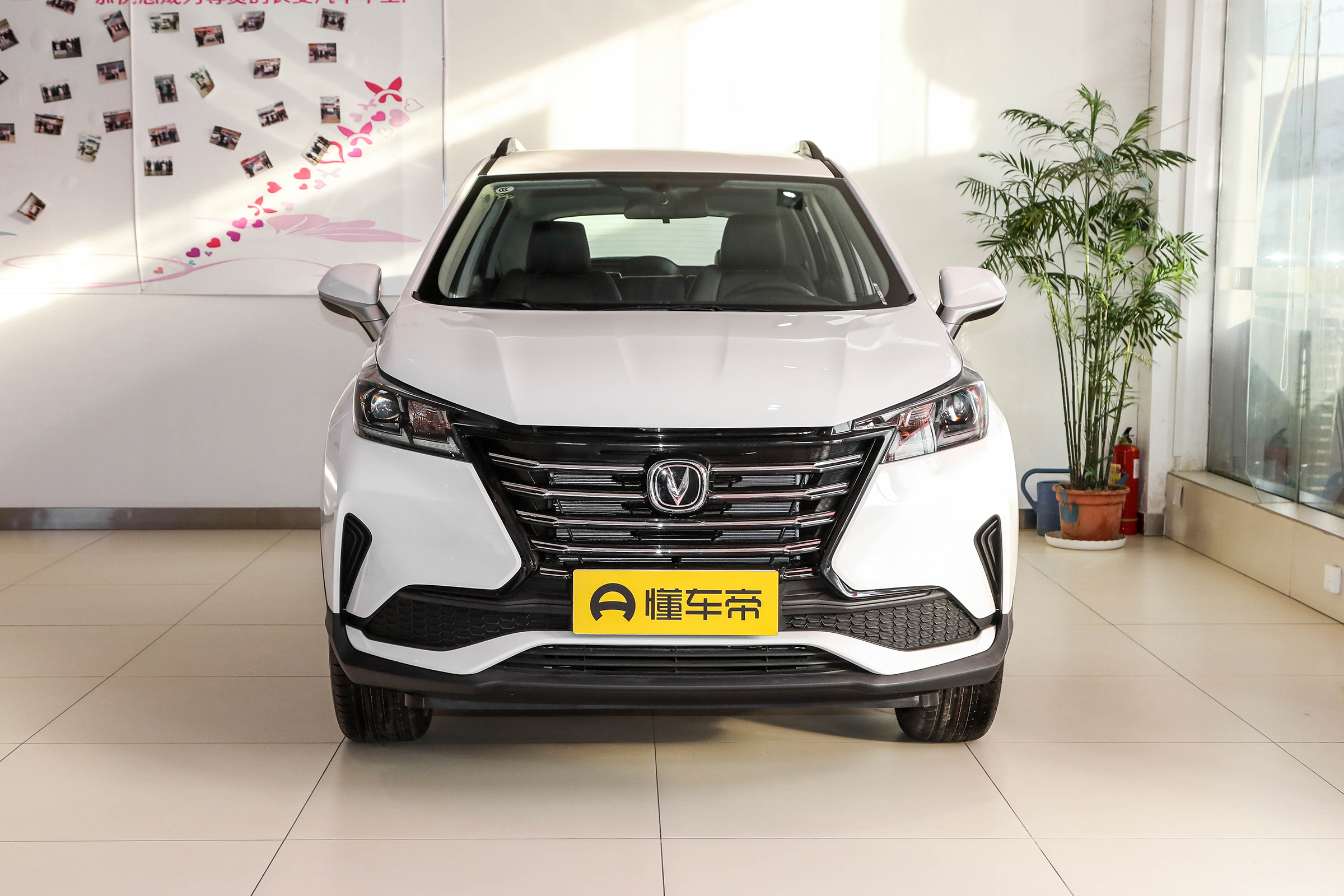 长安cs15手动进取型全款多少钱,长安cs15自动进取型车怎么样