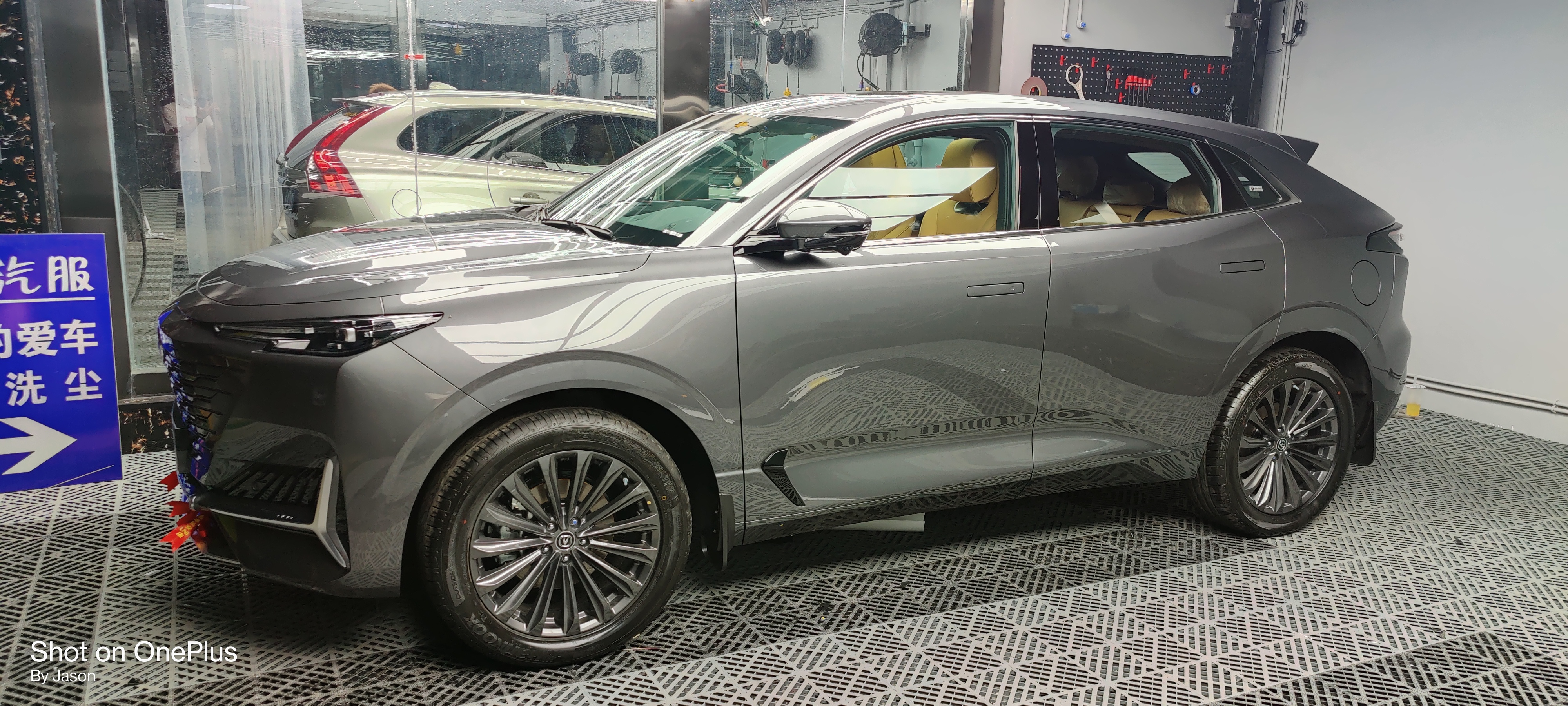 长安unik智电idd底盘装甲,unik底盘装甲做得怎么样