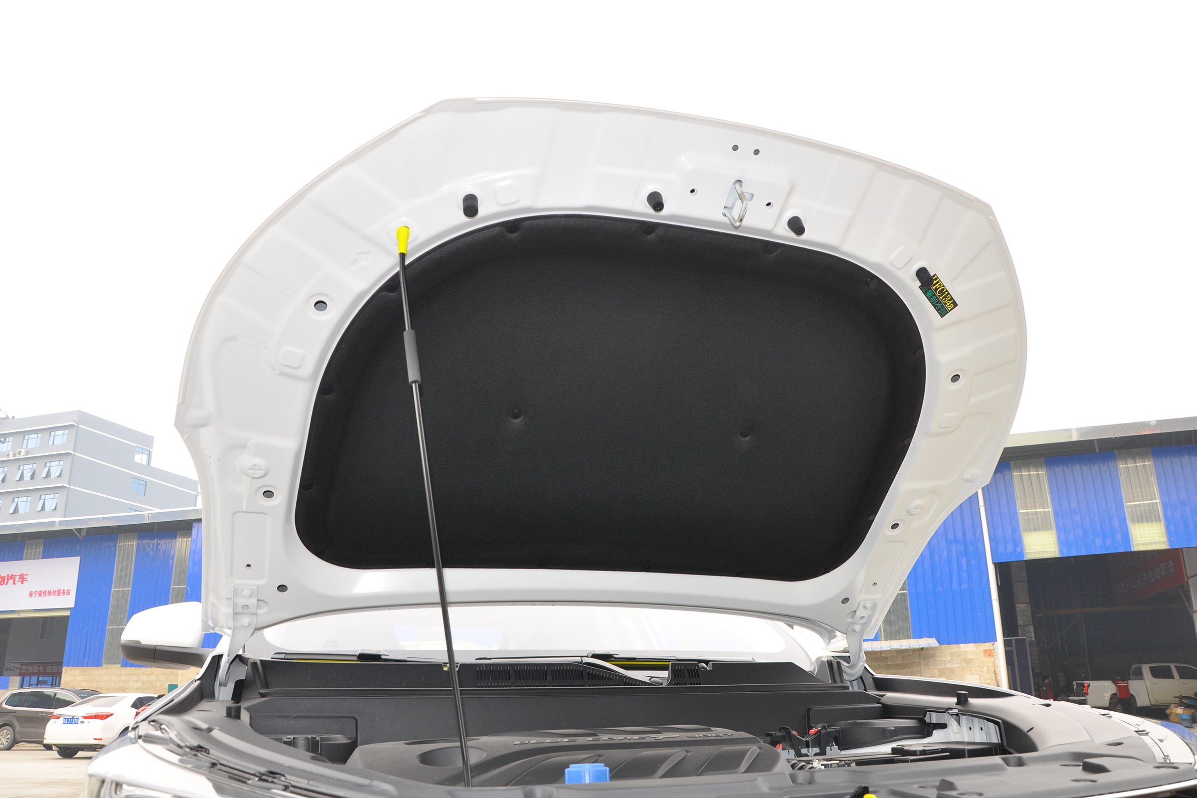 欧尚x5b柱异响怎么解决,欧尚x5冷车启动刹车异响