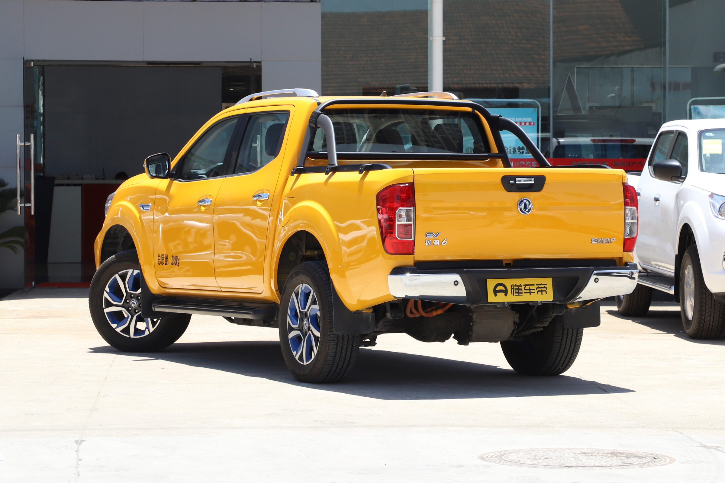 锐骐6新能源皮卡,纯电悍途皮卡最新款