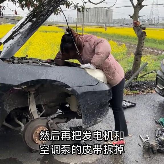 正时皮带断了车接着坏吗,正时皮带断裂不打火气门会坏吗