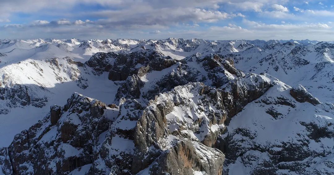 风中传来的气息,风中传来了苦咸的气息