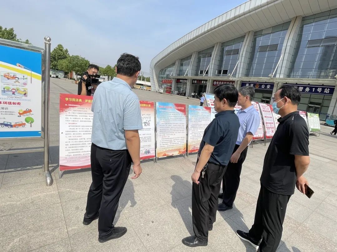 山东各地积极开展“安全生产宣传咨询日”法治宣传活动