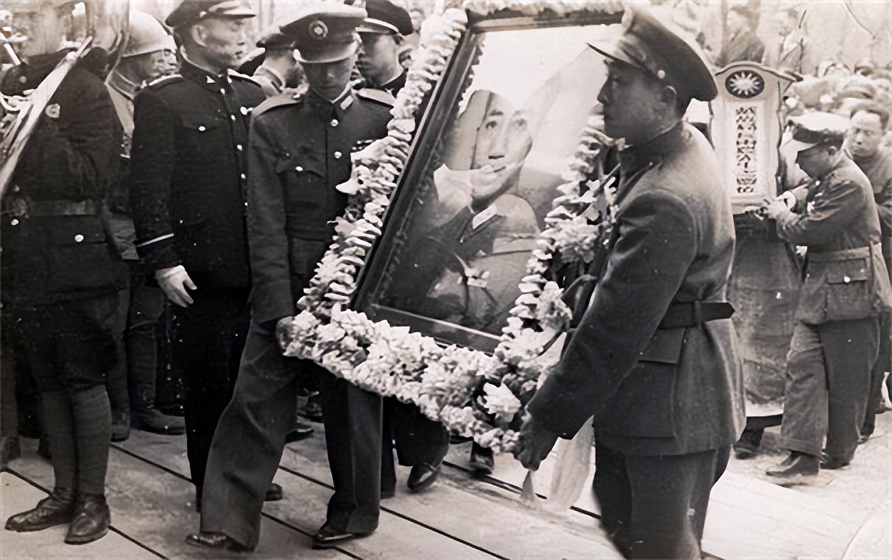 戴笠之子被枪毙真相,戴笠之子戴善武为何被枪毙