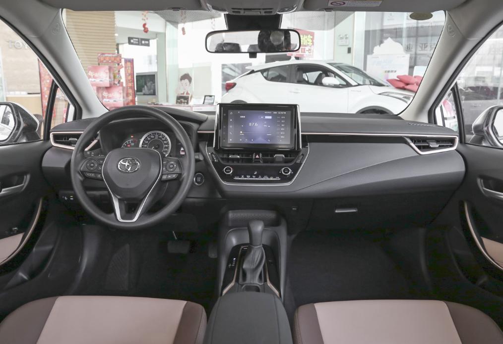 为什么好多人喜欢买丰田卡罗拉,买卡罗拉10大忠告18款